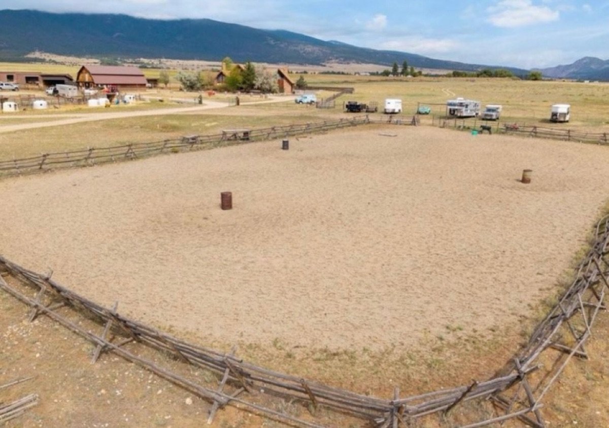 The riding arena at Buena Vista Farm with mountain views